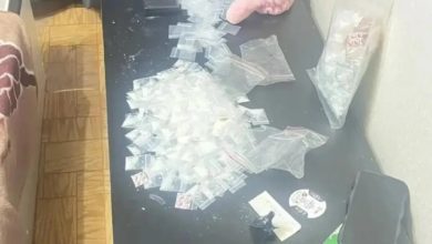 В Нефтеюганске задержали 19-летнюю курьершу с более чем килограммом наркотиков 9 В Нефтеюганске задержали 19-летнюю курьершу с более чем килограммом наркотиков