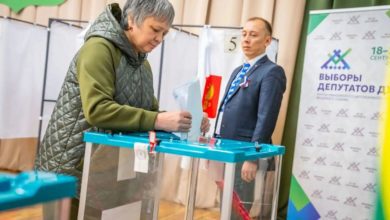 Голосование на выборах в Югре продолжается: почти половина избирателей уже отдала свой голос