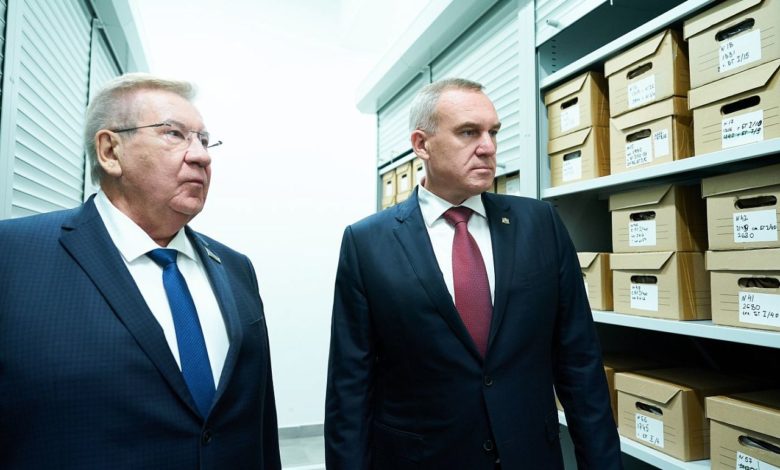 Руслан Кухарук осмотрел новые экспонаты музея «Барсова Гора»
