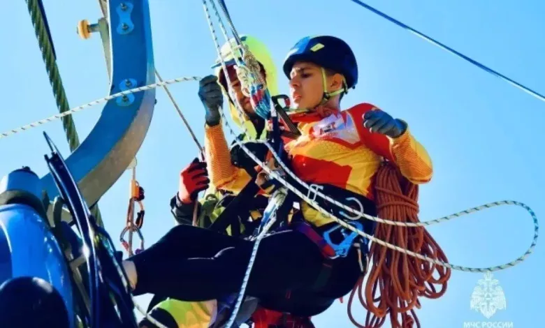 Испытание на силу и выносливость. В Югре прошла «Школа безопасности» России 1 Испытание на силу и выносливость. В Югре прошла «Школа безопасности» России