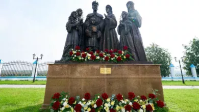 Открытие памятника в Сургуте: связь поколений и духовность 7 Открытие памятника в Сургуте: связь поколений и духовность