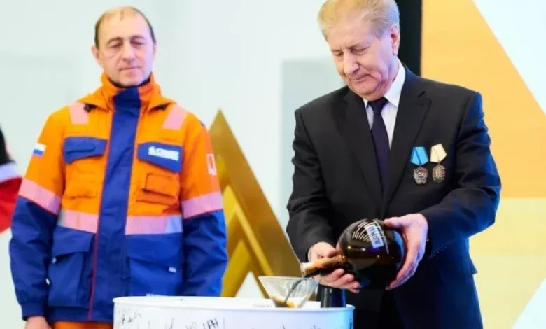 Отмечают День работников нефтяной и газовой промышленности в России 1 Отмечают День работников нефтяной и газовой промышленности в России