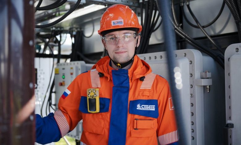 Мегионские нефтяники вновь запустили легендарную скважину 1 Мегионские нефтяники вновь запустили легендарную скважину