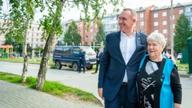 Руслан Кухарук поздравил жителей Югры с Международным днём пожилых людей 9 Руслан Кухарук поздравил жителей Югры с Международным днём пожилых людей